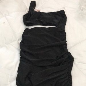 XS Black dress